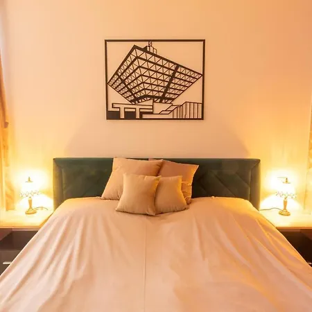 Double-tree By A&m Μπρατισλάβα